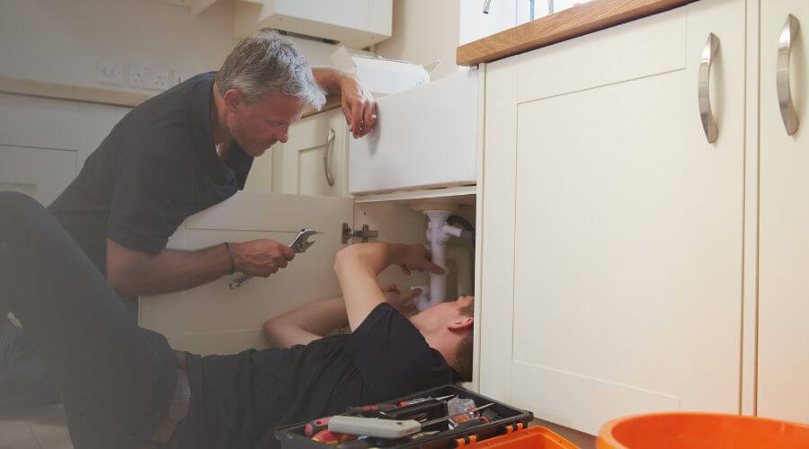 Professional burst pipe repair services in Lakeside Marblehead, OH